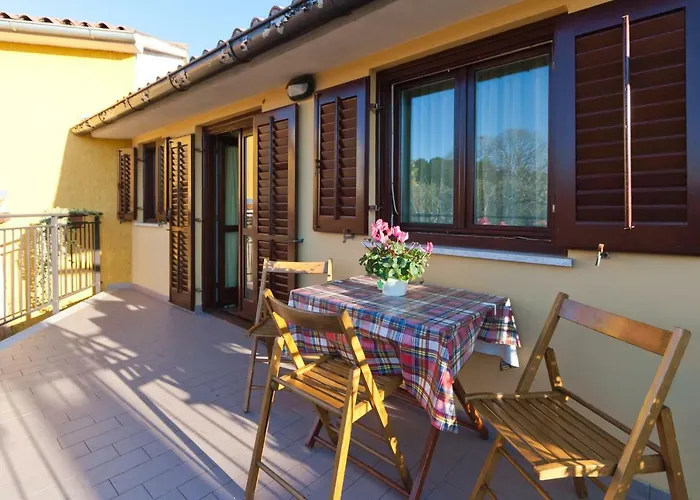 Apartament Redenta *